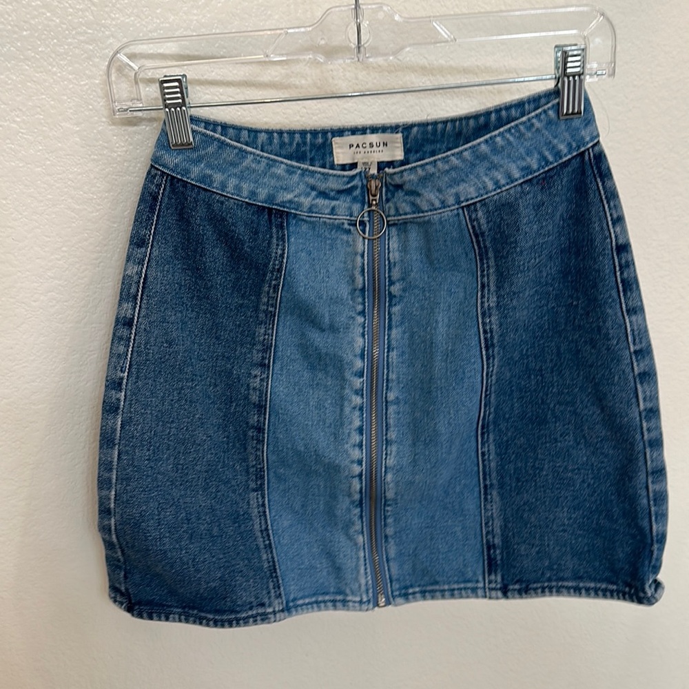 PacSun denim mini size 27, worn once